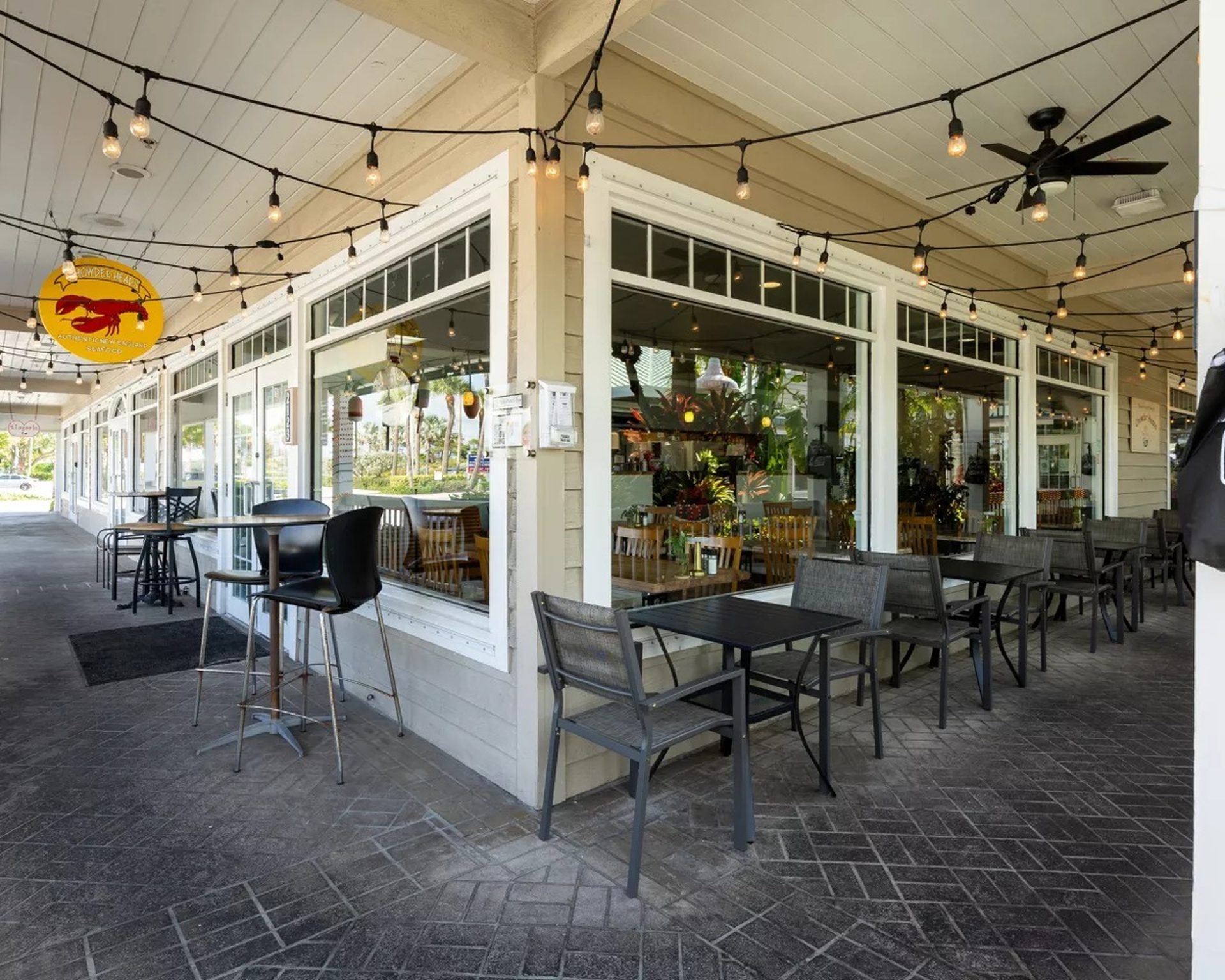 Outdoor Dining With a Coastal Vibe